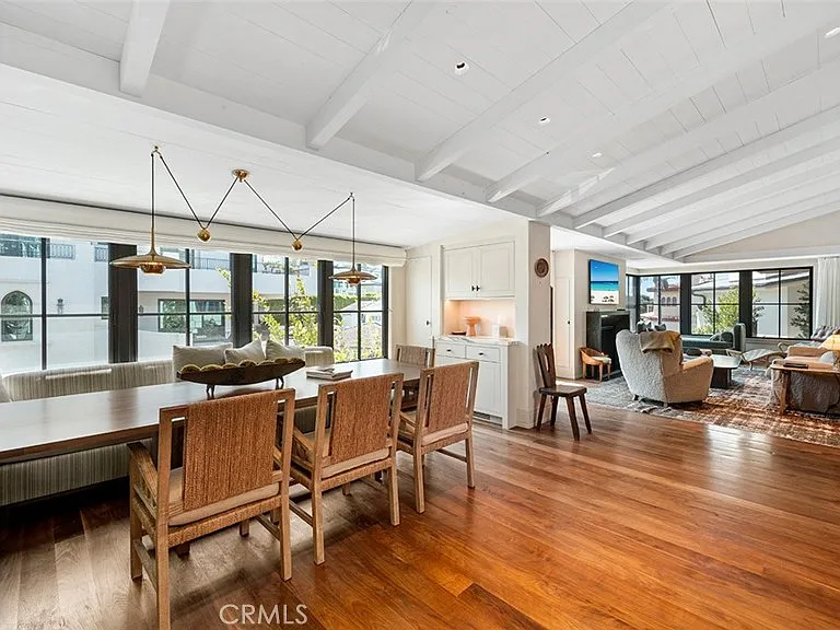 27 Emerald Bay — Photo 18