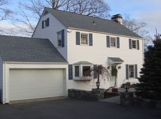 1745 Hanover St, Yorktown Heights, NY 10598