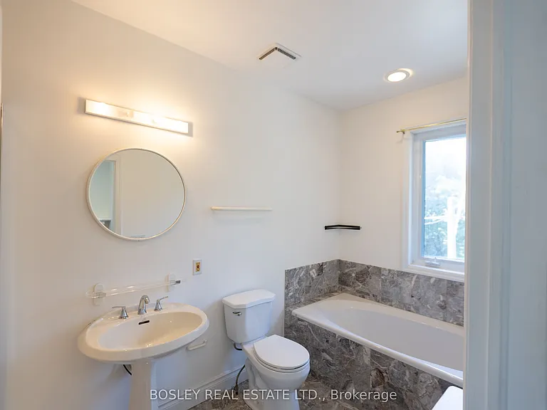 411 Shaw St #2 — Photo 13