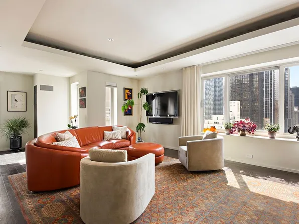 106 Central Park S APT 22H, New York, NY 10019