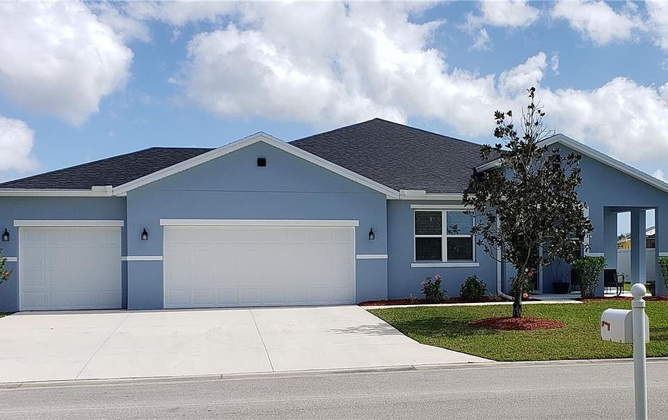 1st image of 107 Salazar Ln