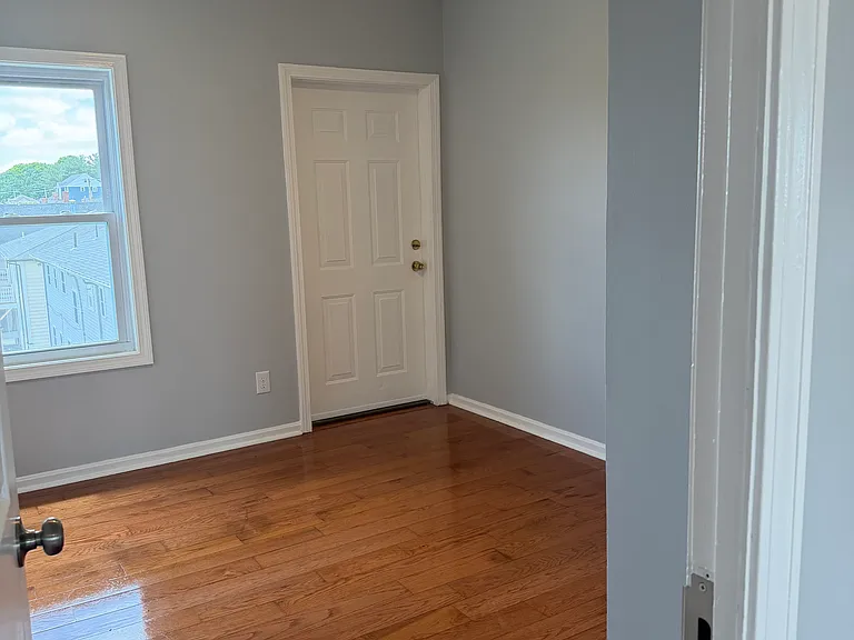 1494 Rodman St #3EAST — Photo 8