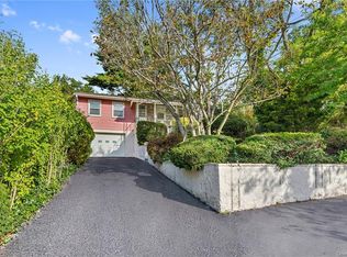16 Young Ave, Yonkers, NY 10710
