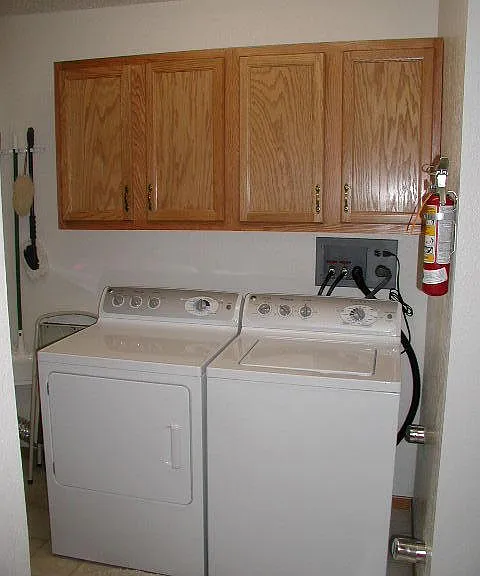 601-623 Burton Ln — Photo 11