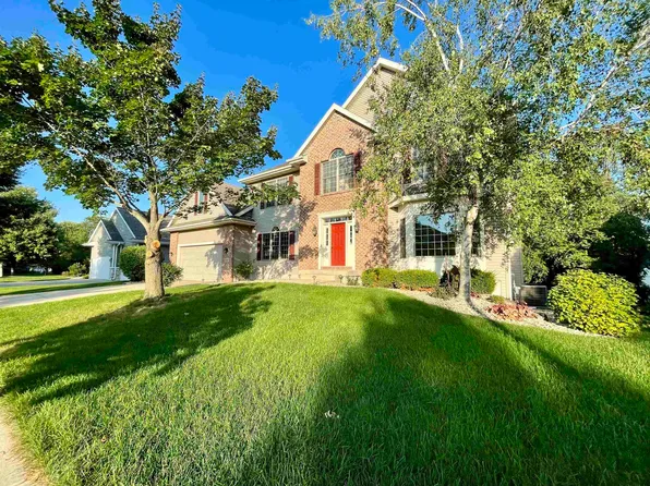 348 Meadow Crest Trl, Cottage Grove, WI 53527