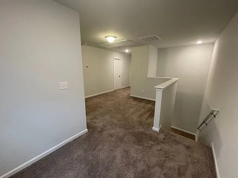 2237 Trakand Dr — Photo 16