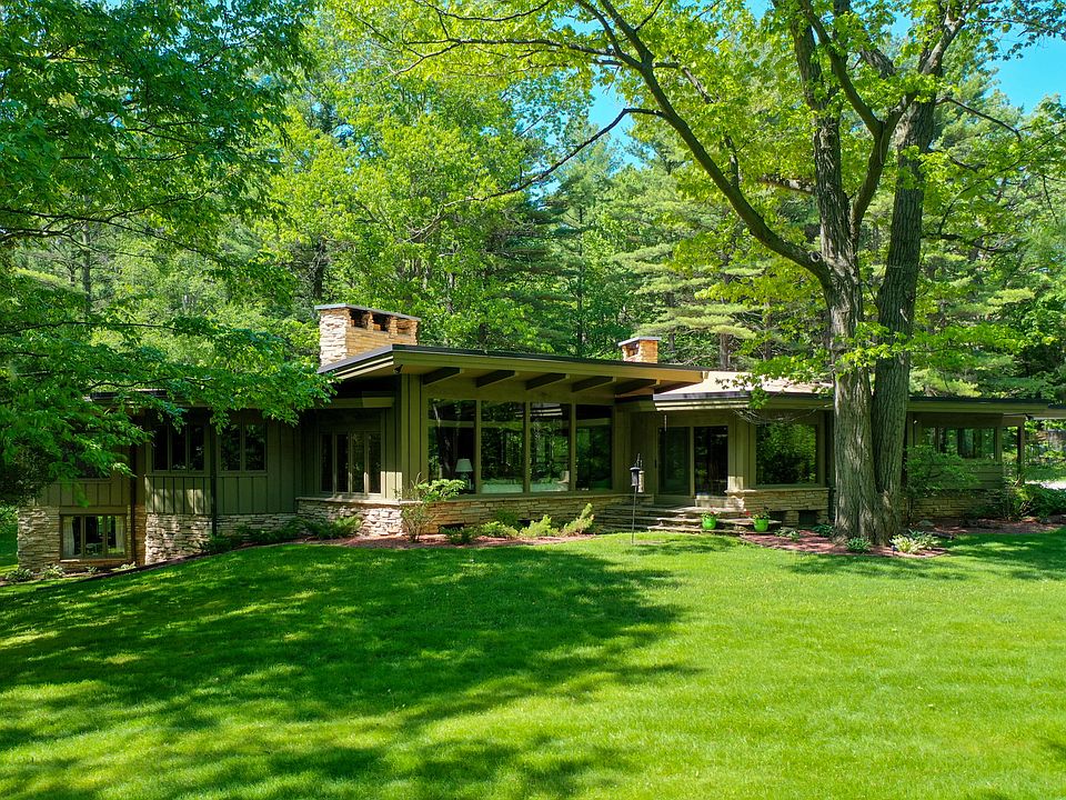 2nd image of 10726 Morgan Rd