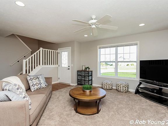 3rd image of 6475 Prairie Pointe Dr SE