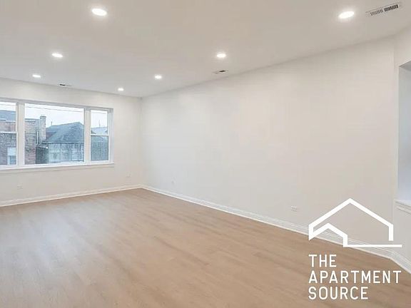 2nd image of 3604 W 26th St #2
