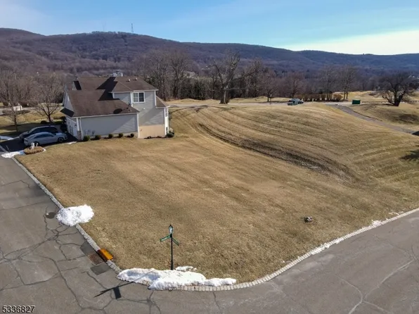 3 Wentworth Ct, Hardyston Twp., NJ 07419