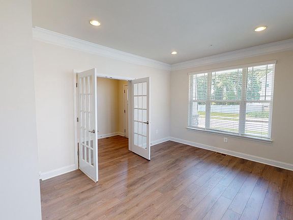 3rd image of 7402 Stanton Place Gln
