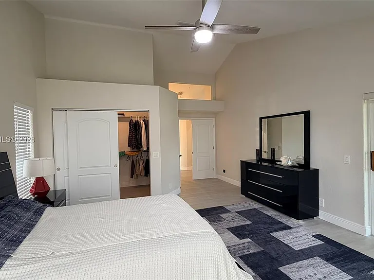 582 Spinnaker — Photo 10
