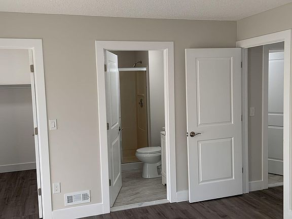 5th image of 59 Liberty Ct #1405
