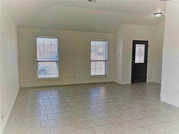 3rd image of 1515 Haynie Bnd