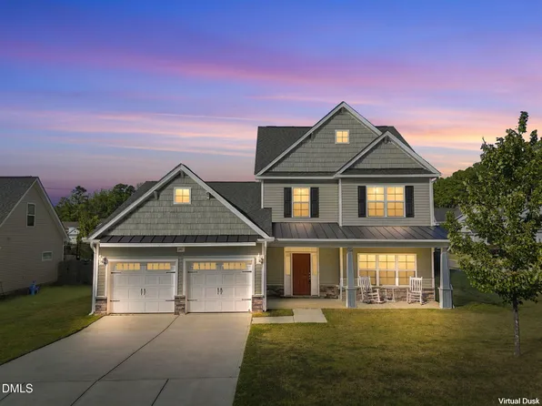 401 Richlands Cliff Dr, Youngsville, NC 27596