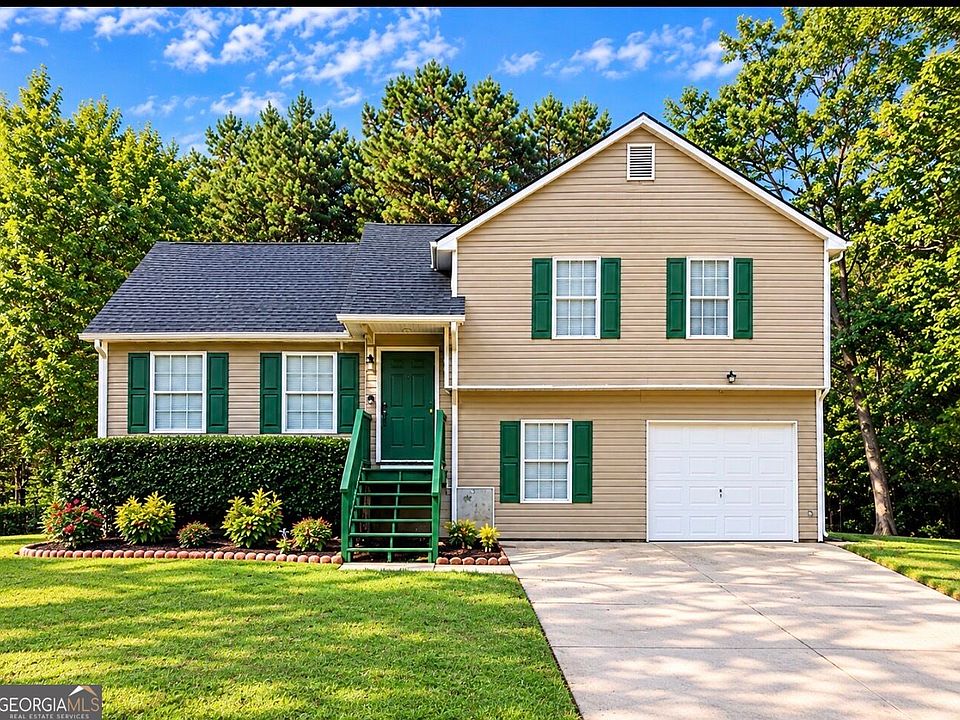 1st image of 330 Kendall Ln