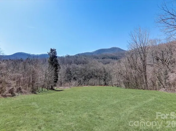 99999 Smokey Park Hwy, Candler, NC 28715