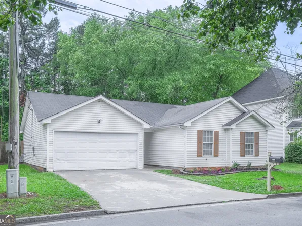 5779 Wellborn Creek Dr, Lithonia, GA 30058