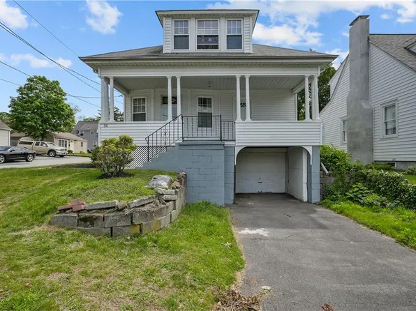 54 Delway Rd, East Providence, RI 02914