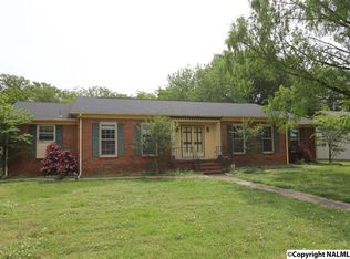 1404 Runnymead Ave SW, Decatur, AL 35601