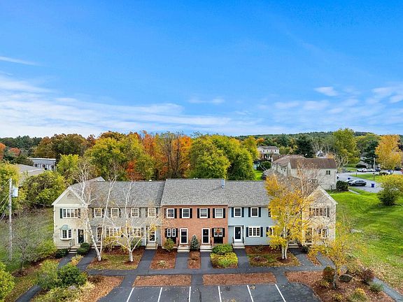 2nd image of 414 Fox Hollow Drive #414