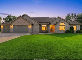 4024 Half Crown Run, De Pere, WI 54115