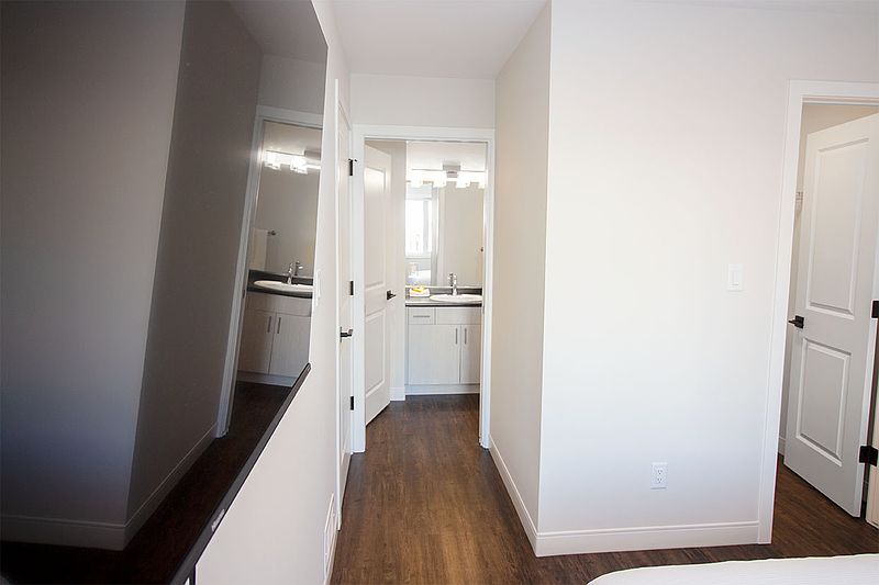 Winnipeg Apartment for rent - 4 Bedrooms — photo 53