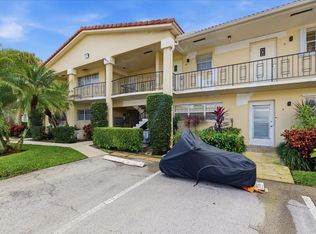 2200 NE 36th St APT 5, Lighthouse Pt, FL 33064