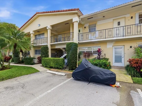 2200 NE 36th Street #5, Lighthouse Point, FL 33064