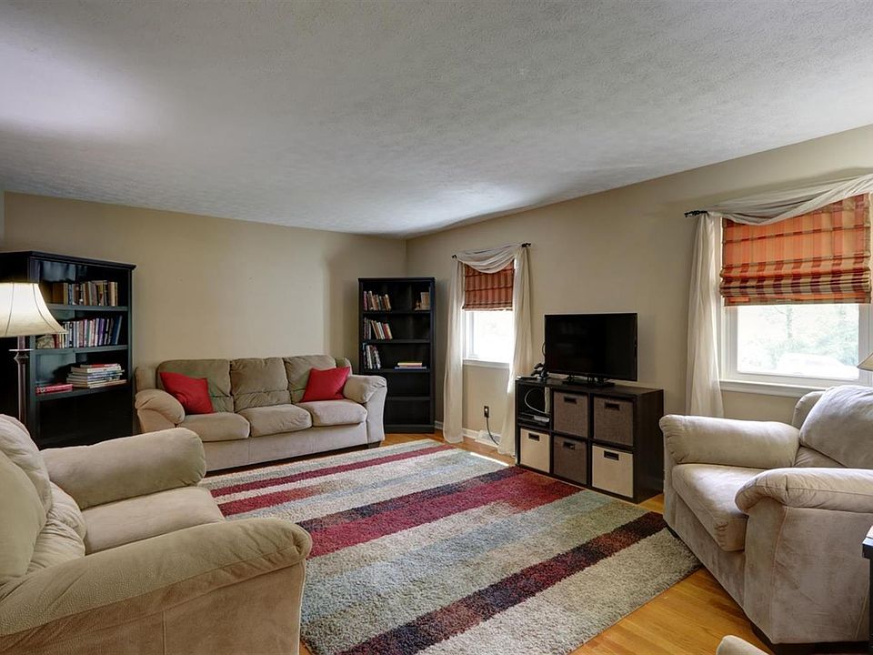 1st image of 7136 Morton Dr