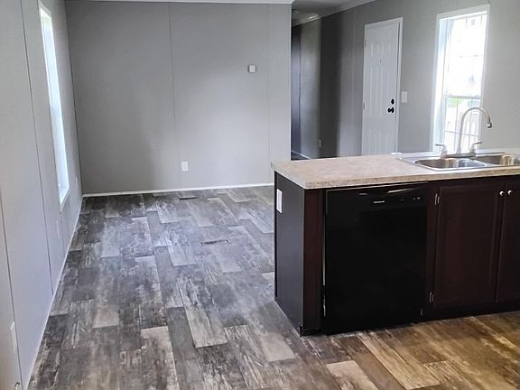 5th image of 410 Speedy Tostensen Blvd #20