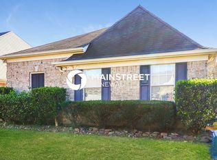 6855 Kerri Valley Ln, Cordova, TN 38018