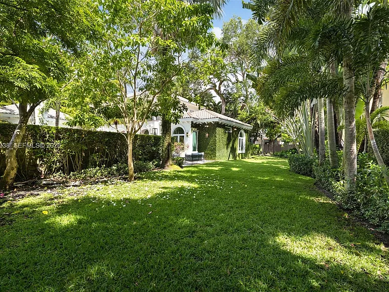 3845 Wood Ave — Photo 39