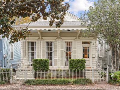 6027 Annunciation St, New Orleans, LA, 70118