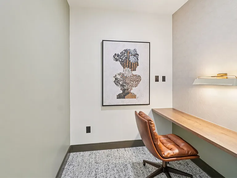 Arden Pines Luxury Apartments — Photo 29