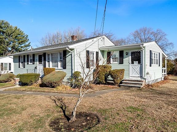 5th image of 212 Lockwood St