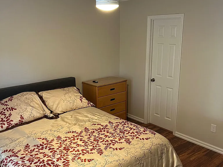 Bedroom #1