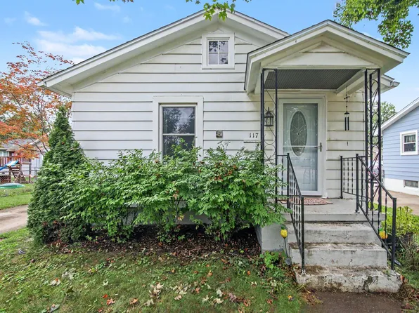 117 W Michigan Ave, Milan, MI 48160