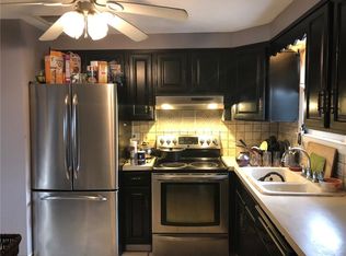 18 Berclay St, Johnston, RI 02919