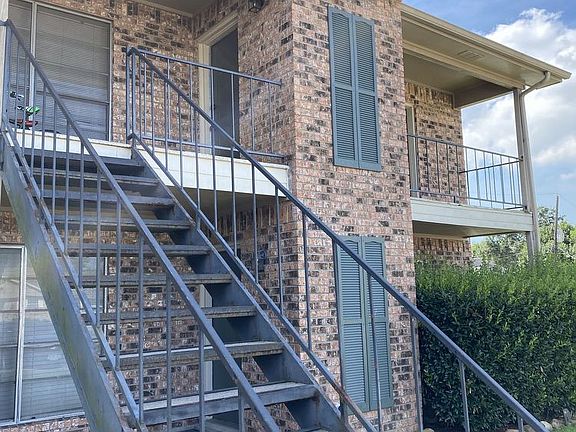 2nd image of 6824 Camden Ln APT 7