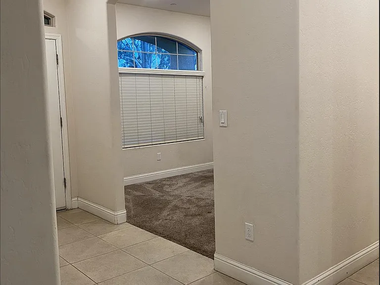 4029 Sierra Madre Ave — Photo 36