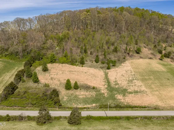 2970 Rock Springs Rd, Kingsport, TN 37663