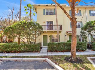 118 Osceola Ln, Jupiter, FL 33458