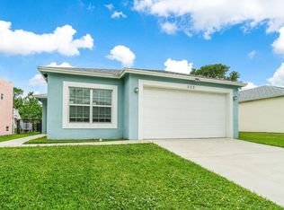 222 SW 1st Ave, Boynton Beach, FL 33435