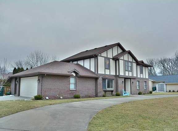 3rd image of 3808 N Vienna Woods Dr