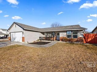 2938 W Santa Clara Dr, Meridian, ID 83642
