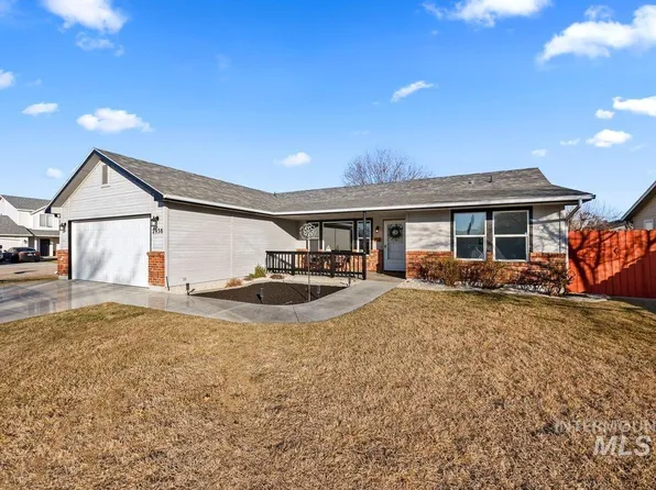 2938 W Santa Clara Dr, Meridian, ID 83642