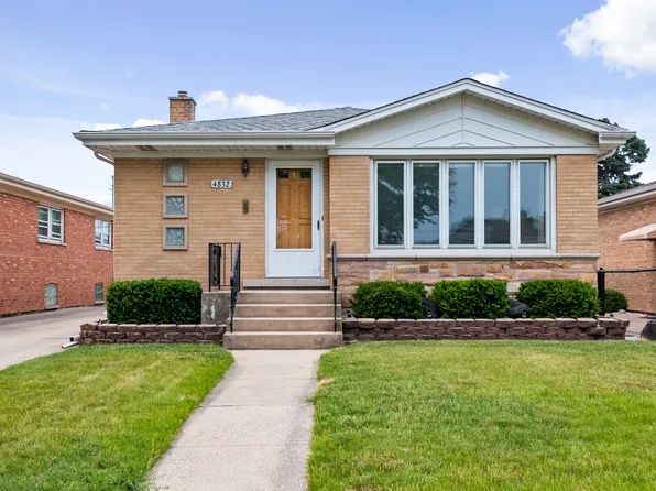 4832 N Ridgewood Ave, Norridge, IL 60706