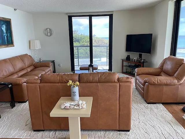 250 S Ocean Blvd #3H — Photo 15