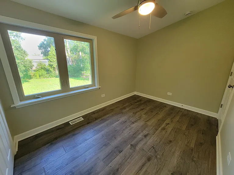 2nd floor bedroom #4